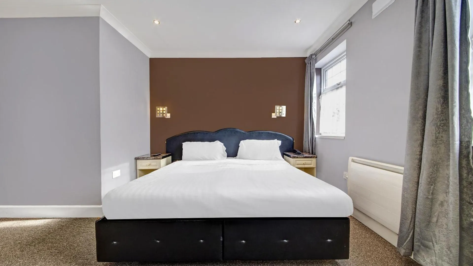 Oyo Bostons Manor Hotel, Hanwell London Greenford  Greenford (Greater London)