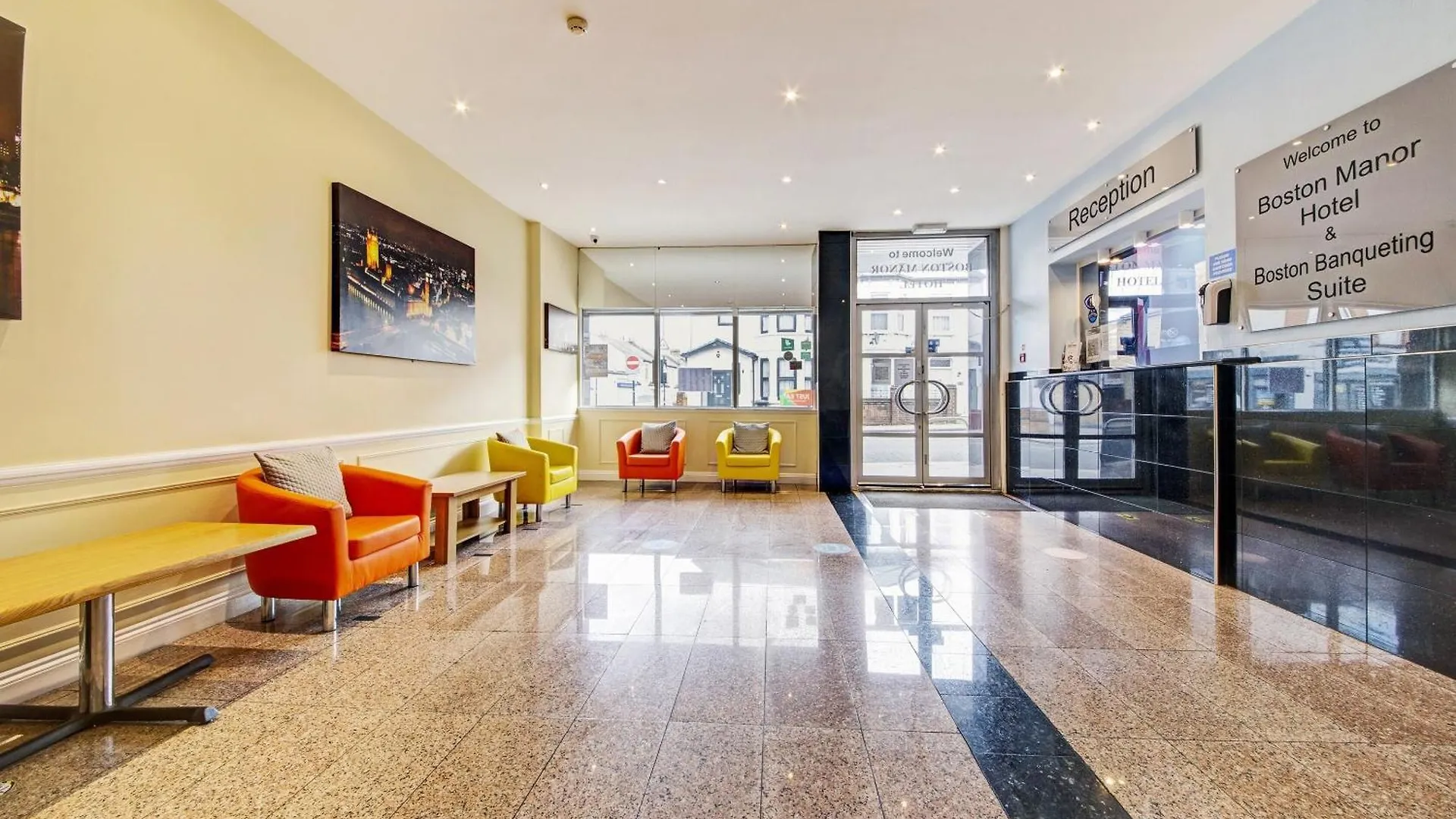 Oyo Bostons Manor Hotel, Hanwell London Greenford  United Kingdom