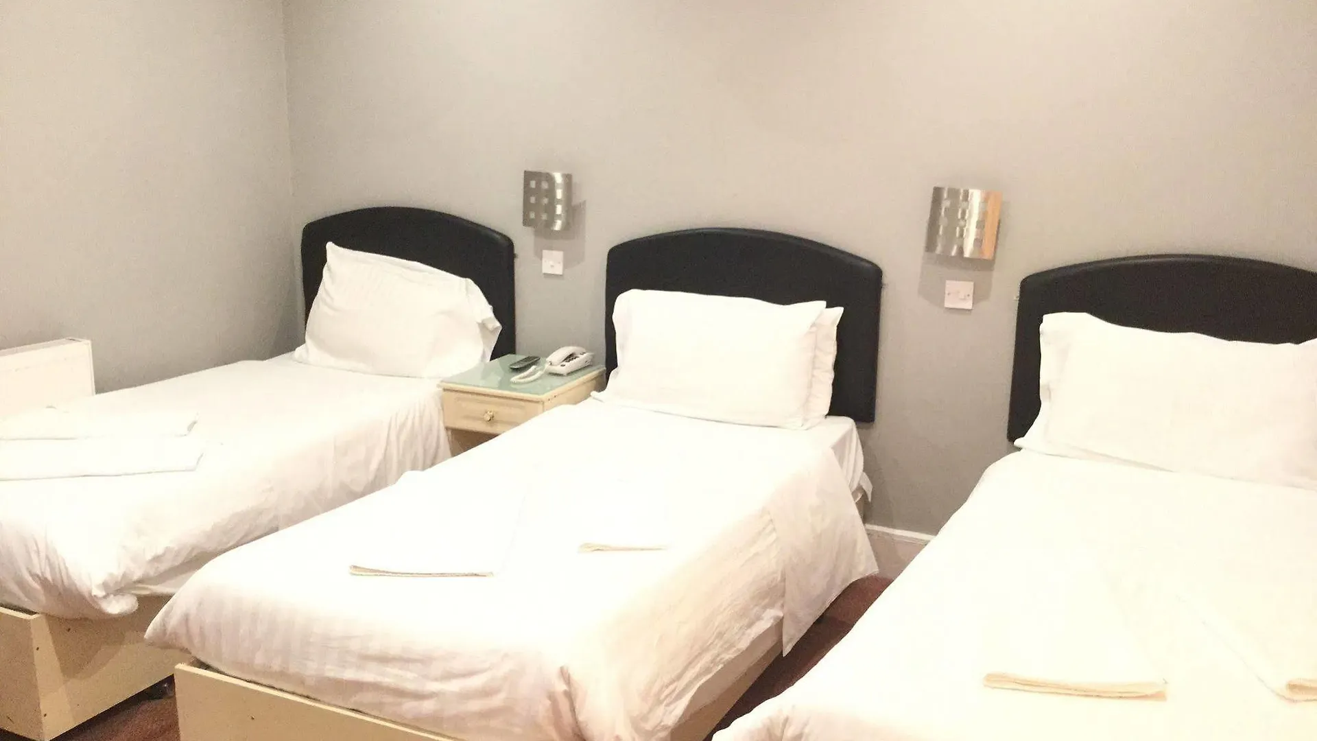 Hotel Oyo Bostons Manor Hotel, Hanwell London Greenford